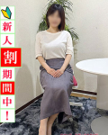  由衣