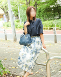  亜依