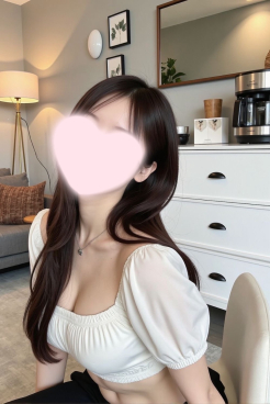 愛される笑顔、弓のような曲線美、せいらさん29歳が絶対にアナタを魅了する!!!