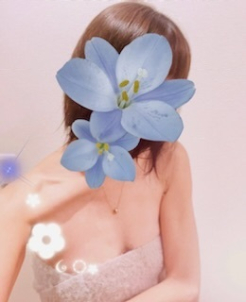 即尺、即玉舐め、即アナル舐め、ご希望の際は予めご予約の際にお伝えください♪